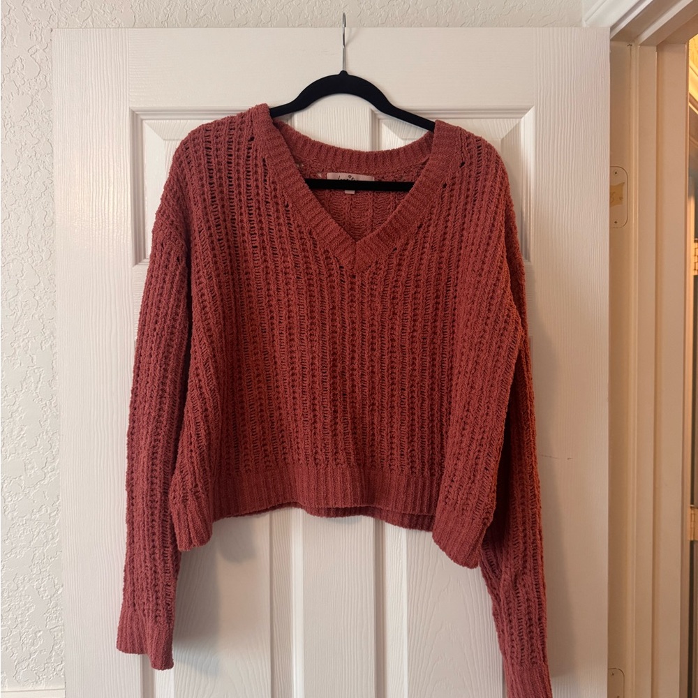 Love Tree V-Neck Sweater - Rust